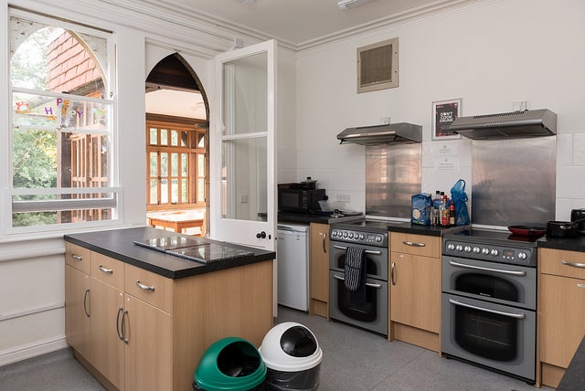 Undergraduate Accommodation Postgraduate Accommodation Visiting Students Accommodation Postgraduate Accommodation