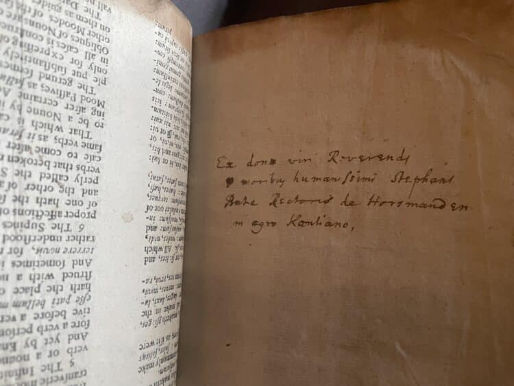 8. Donor inscription for Stephen Bate in 4° E 15.