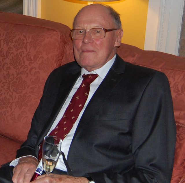 Dr Bill Williams