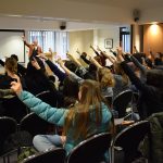 Dr Peter Lovatt getting the audience involved during his talk at the Centre for the Creative Brain event