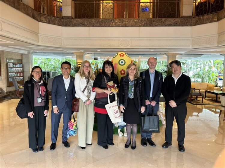 HK Drinks The Principal, Finance Bursar and Director of Development with Aaron Yeo and colleagues from the Singapore International School in Hong Kong