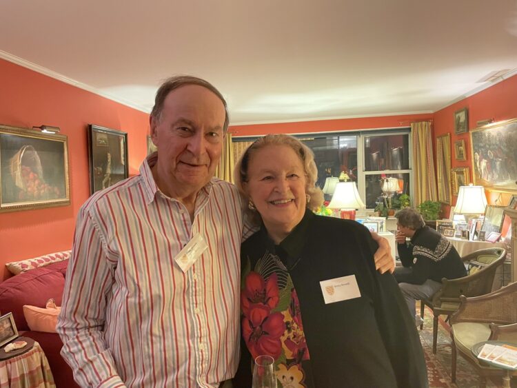 Betsy and Peter Newell (1961, Jurisprudence), hosts of the New York Drinks
