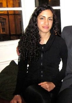 Dr Mandy Izadi