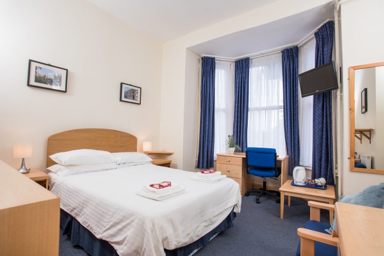 A double en-suite room in the St Edmund Hall Guesthouse