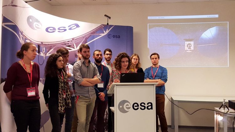 Lucy Kissick - presentation at ESA Agency Lucy Kissick giving a presentation at the European Space Agency Academy