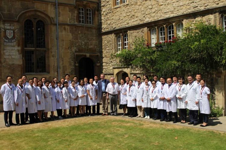 OXCEP Academic Medicine course participants 2018 in St Edmund Hall's Front Quad, with Prof Wilkins and Dr Hwang