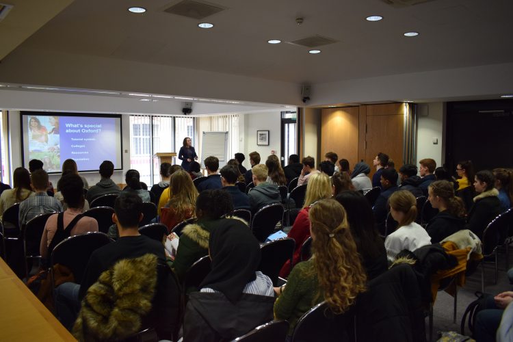An introductory Pathways talk at St Edmund Hall An introductory Pathways talk in the Doctorow Hall