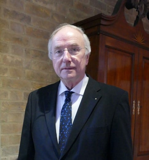 Dr Wilhelm Krull