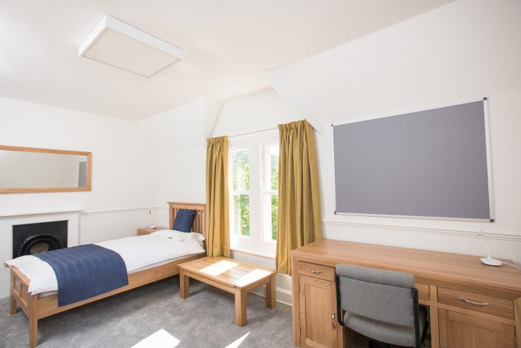 Room 2-1 at 24 Norham Gardens