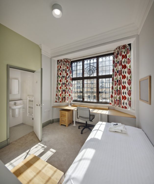 Photography by Dan Paton of the refurbished Besse Building at St. Edmunds Hall, University of Oxford by architects Original Field A student room in Besse - 2021