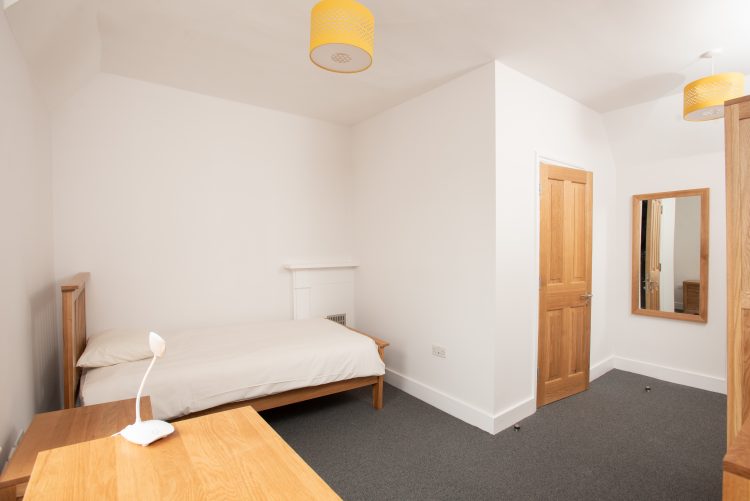 Room 2-6 at 26 Norham Gardens