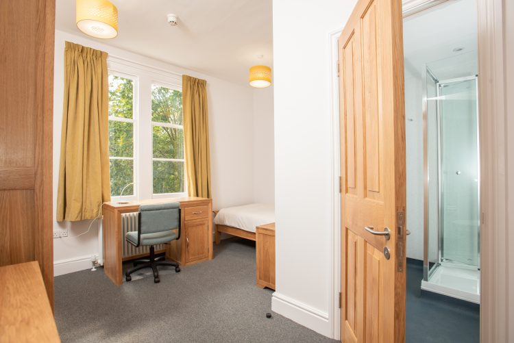 Room 1-7 at 26 Norham Gardens