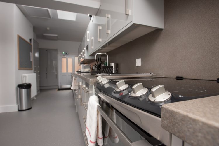 Large kitchen facilities at 26 Norham Gardens